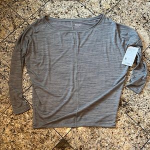 NWT Athleta Essence Flow Printed Top